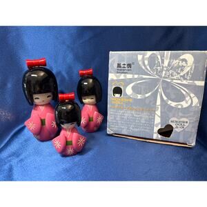 Set of 3 Vintage Japanese Kokeshi Wooden Dolls - Hand Painted Red & Pink Kimonos